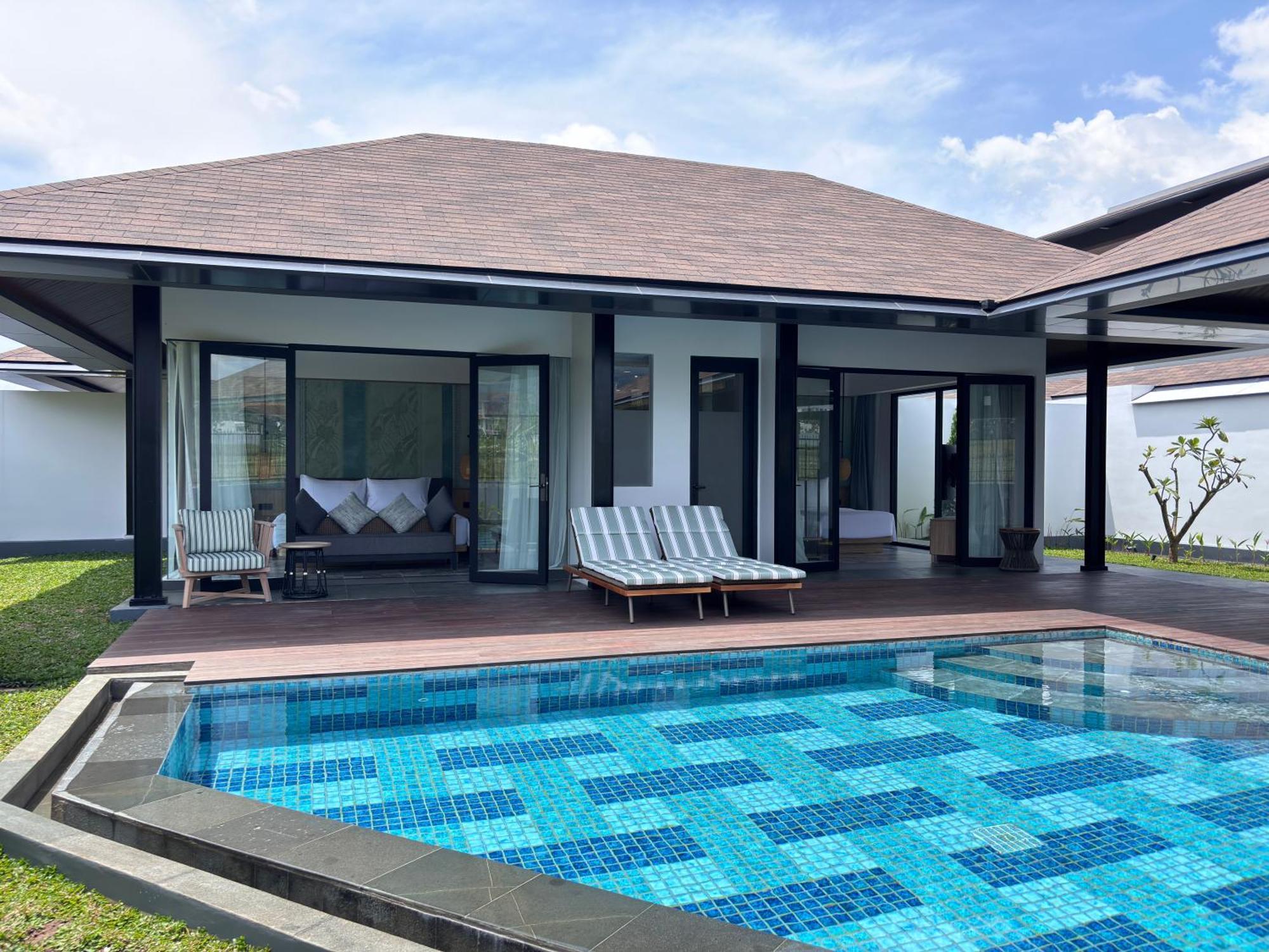 Hotel Santika Garut Esterno foto