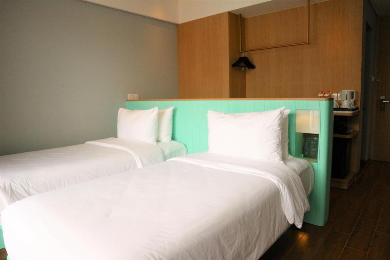 Hotel Santika Garut Esterno foto