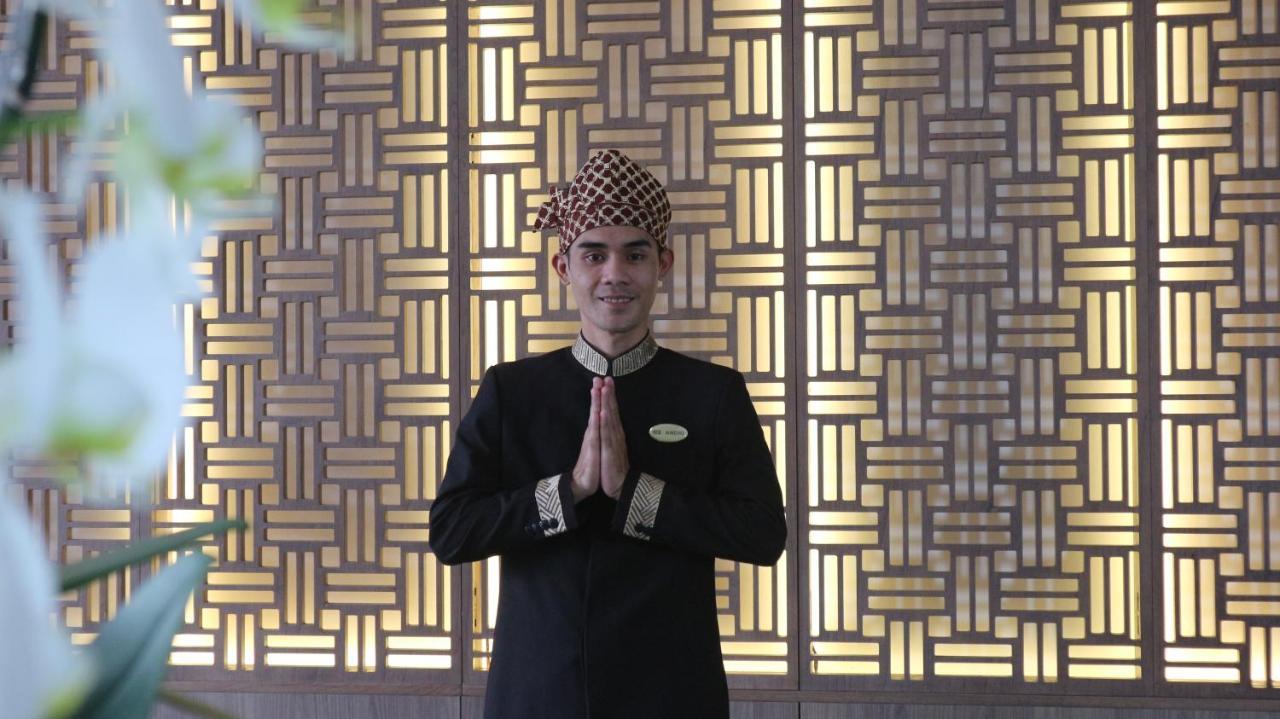 Hotel Santika Garut Esterno foto