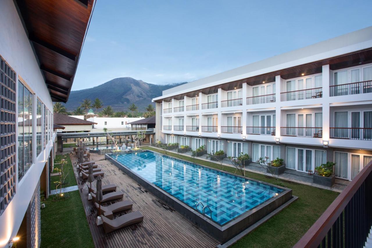 Hotel Santika Garut Esterno foto