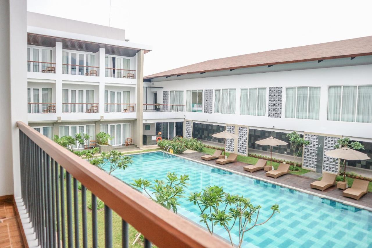Hotel Santika Garut Esterno foto